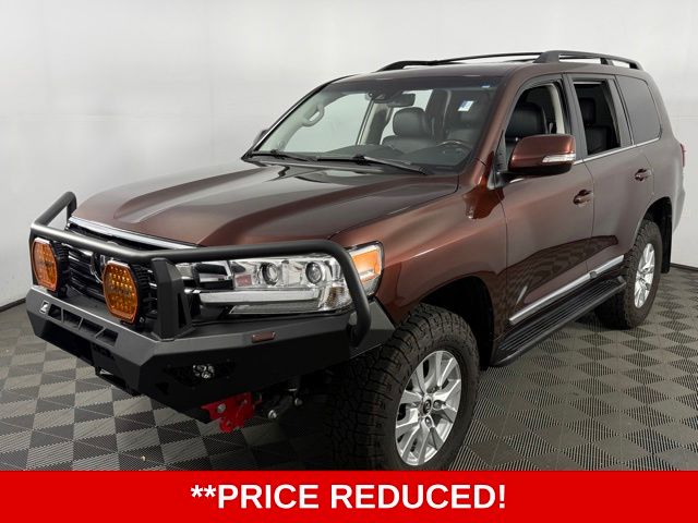 toyota land cruiser 2017 JTMCY7AJ3H4050918 image toyota land cruiser 2017 JTMCY7AJ3H4050918 image